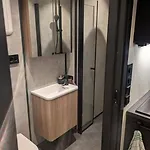 In The Middle Of The Center In A Quiet Street Apartman